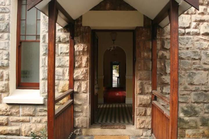 Hotel Entry