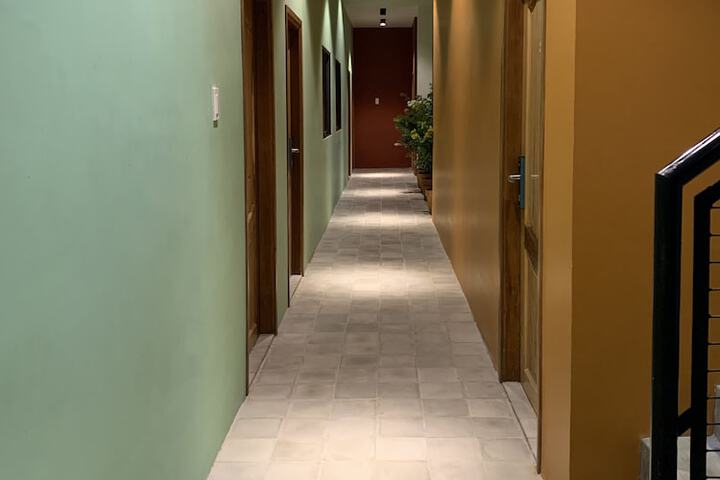 Ballroom/Hall 31 of 42