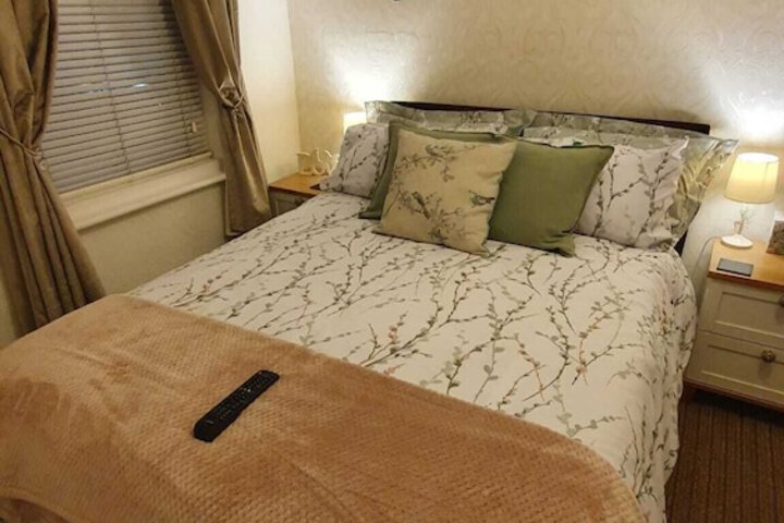 Room 12 of 46