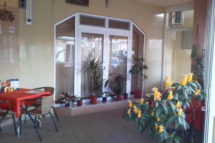 KRASI HOTEL