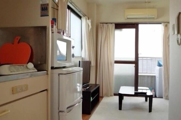Room 10 of 29