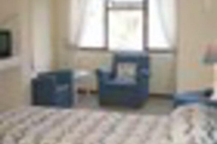 Room 14 of 75