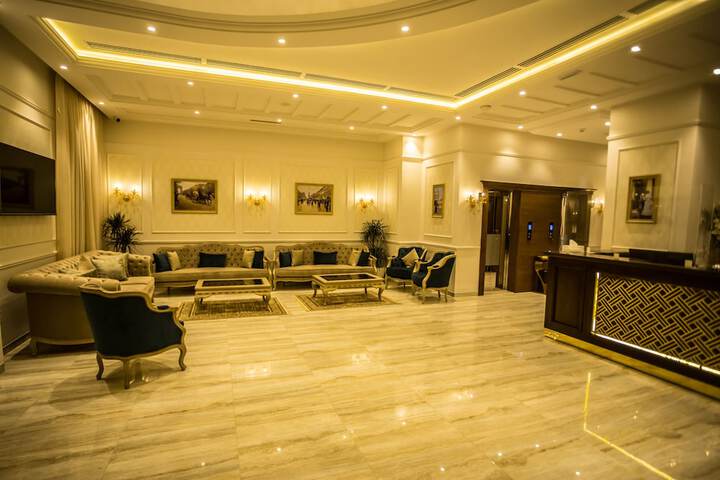 Hotel Interior 5 of 38