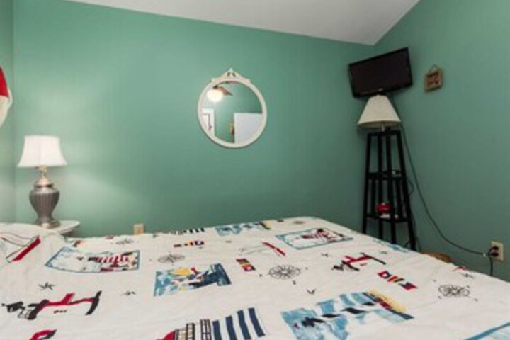 Room 34 of 36