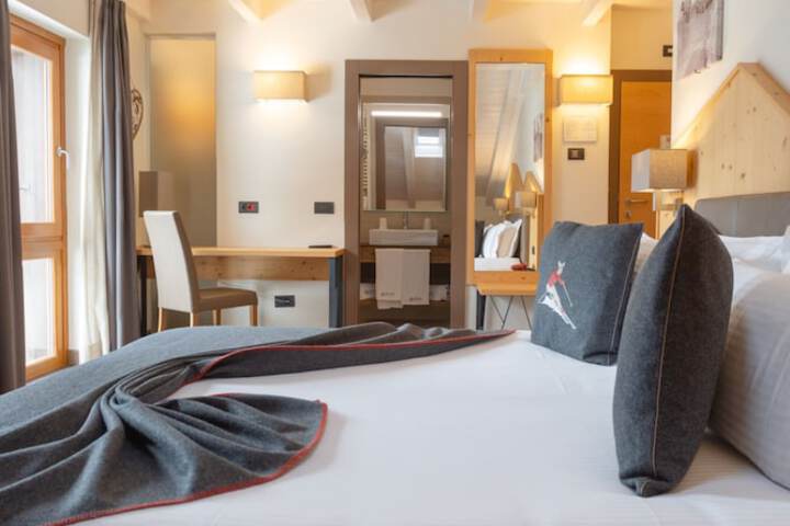 Room 75 of 186