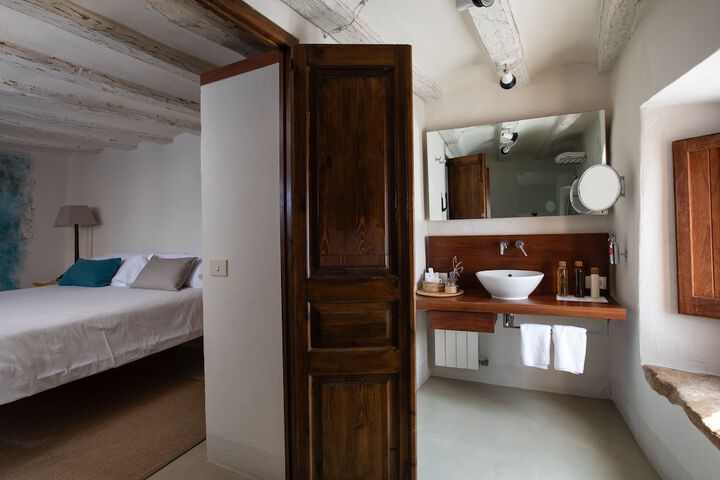 Room 21 of 66