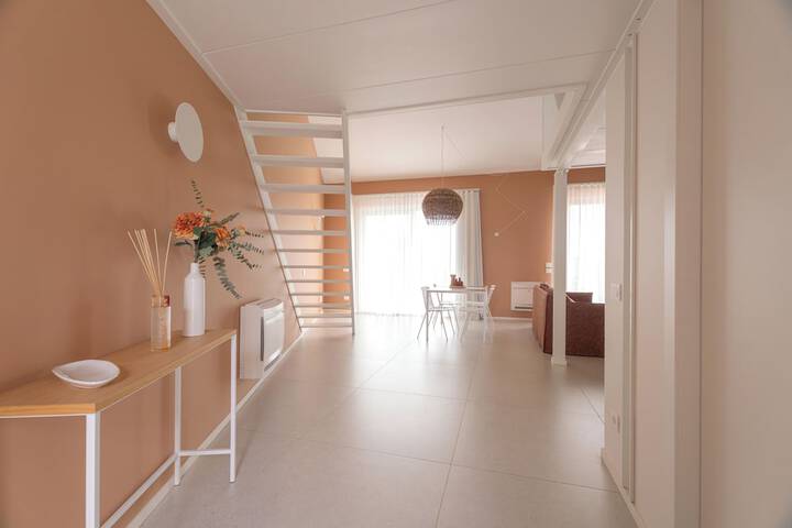 Room 76 of 182