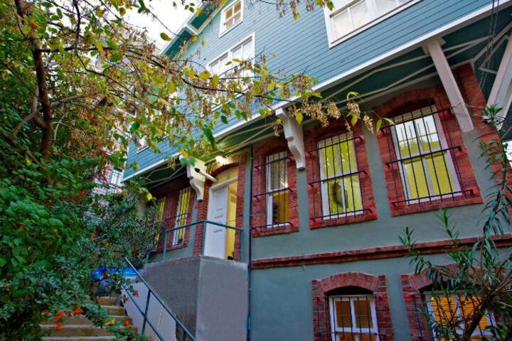 Photo 25
