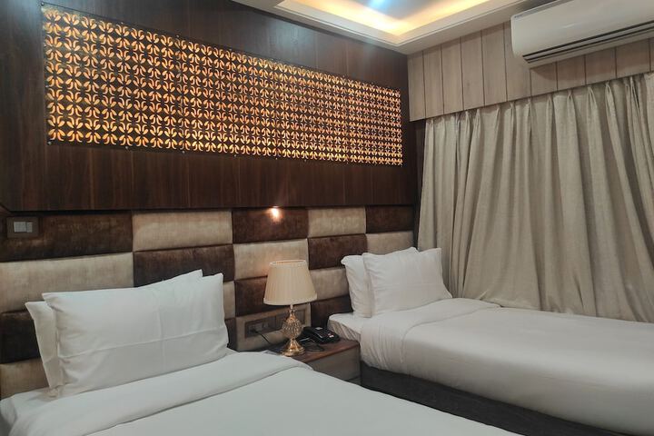 Room 50 of 110