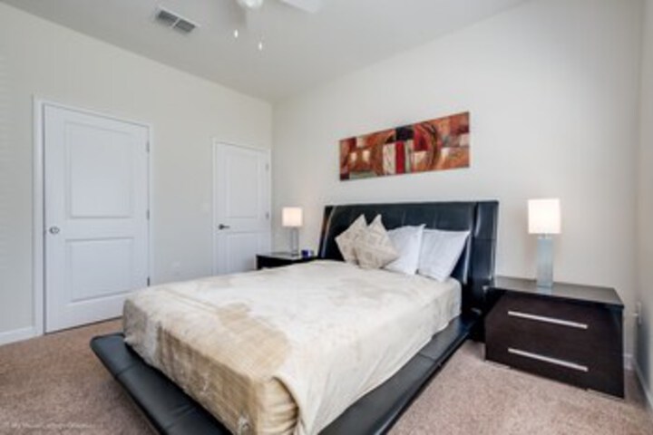 Room 36 of 46
