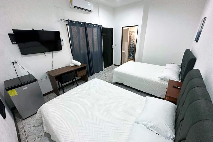 Room 16 of 46