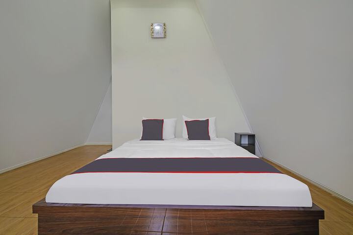 Room 21 of 36