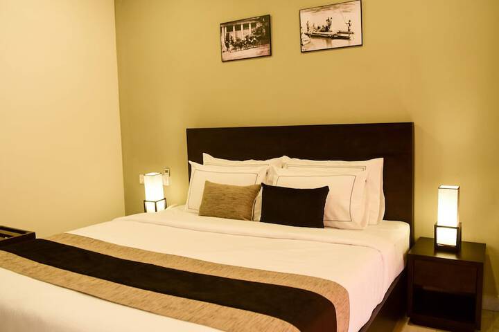Room 4 of 39