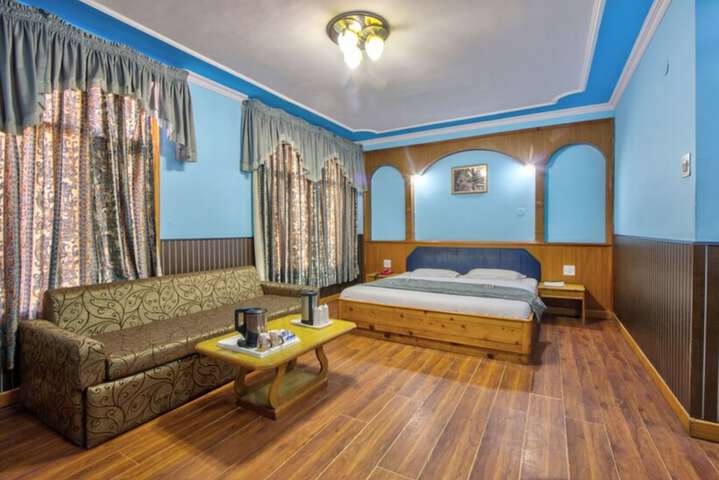 Room 18 of 49