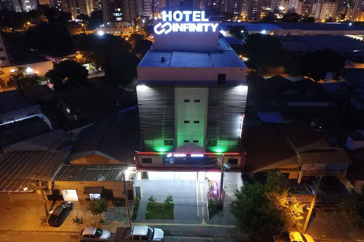 Hotel 32 of 34