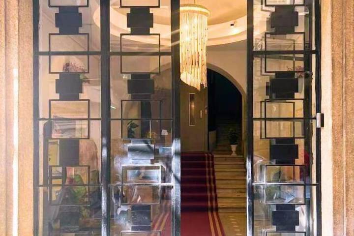 Hotel 38 of 39