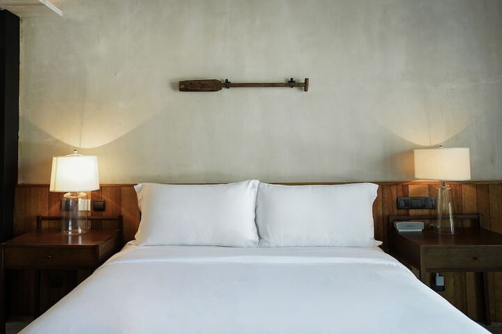 Room 4 of 35