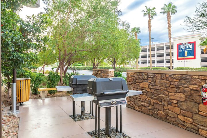 BBQ/picnic area