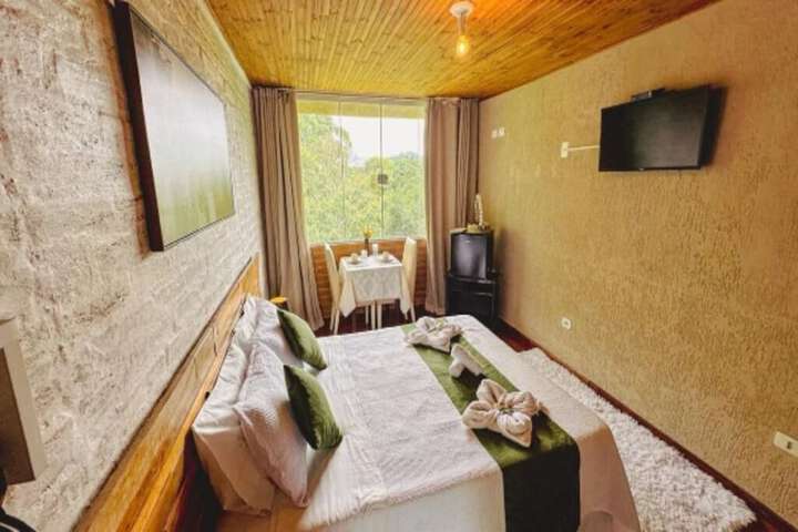 Room 14 of 44