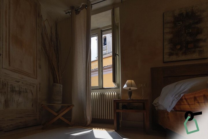 Room 10 of 39