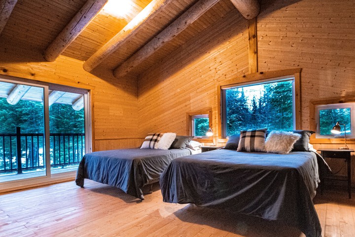Room 4 of 19
