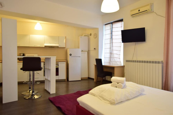 Room 38 of 139