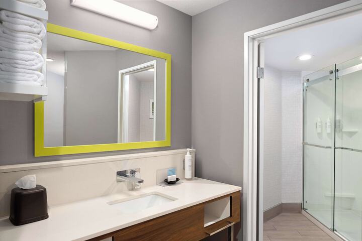 Bathroom shower