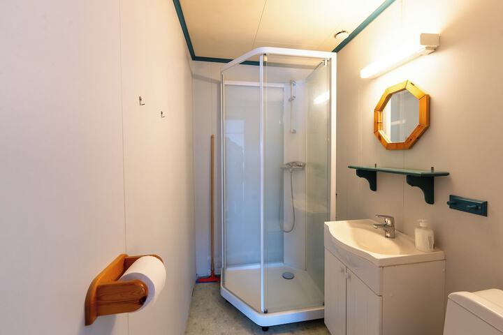 Room 50 of 70