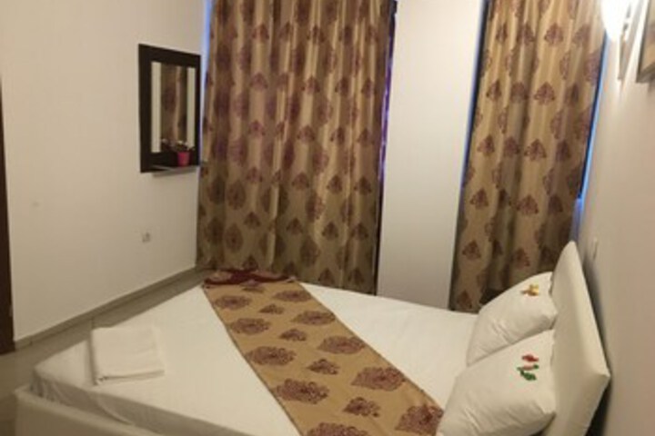 Room 95 of 123