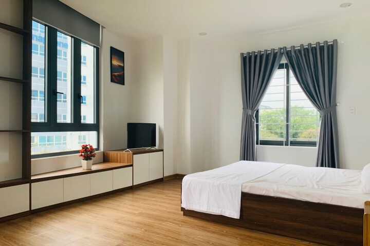 Room 14 of 36