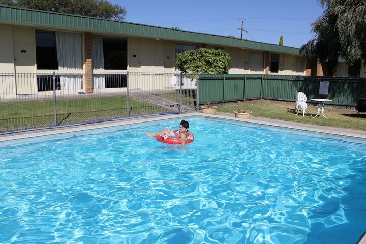 Pool 38 of 45
