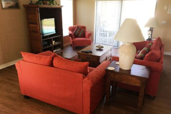 Room 8 of 16
