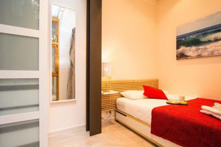 Room 55 of 140