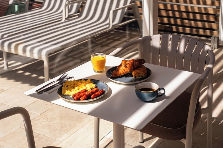 Dining 101 of 105