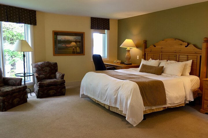 Room 10 of 75