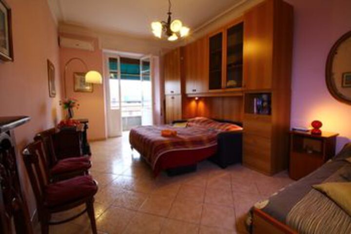 Room 16 of 27