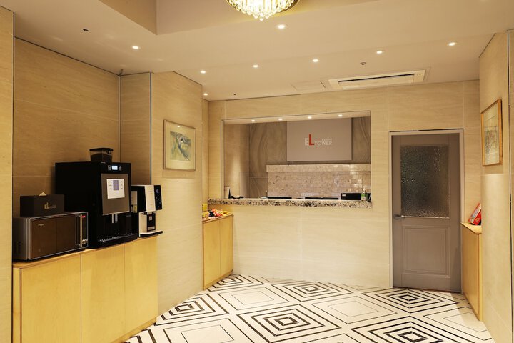 Hotel Interior 4 of 96