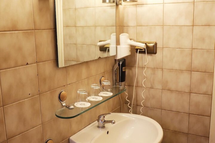 Bath Interior