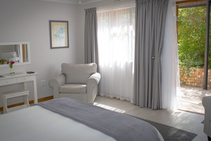 Room 20 of 98