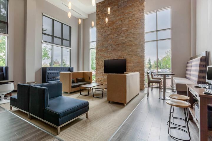 Lobby Photos