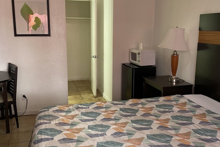 Basic Double Bed (11 of 20)