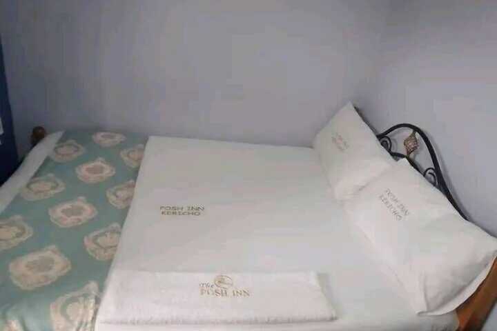 Room 6 of 26