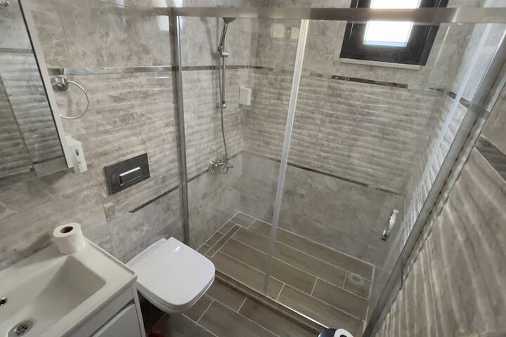 Room 20 of 26