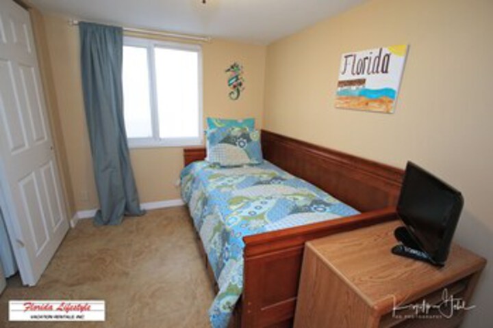 Room 29 of 32