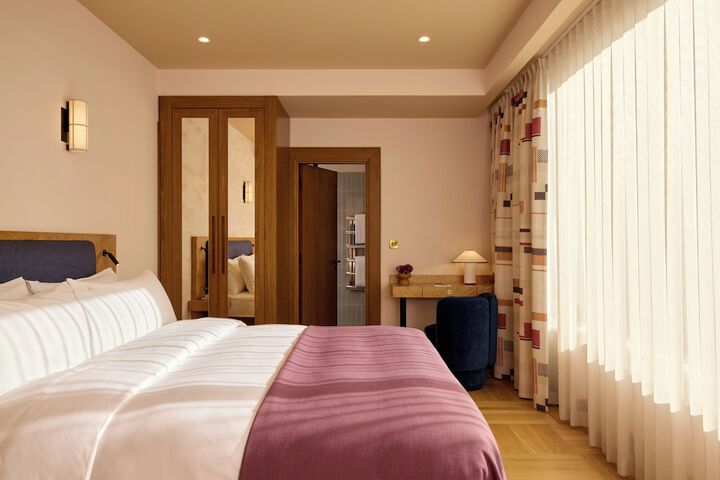 Room 25 of 66