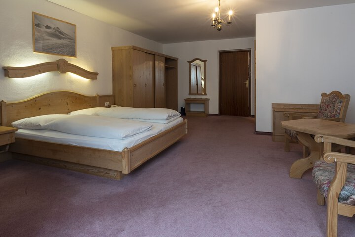 Room 22 of 88