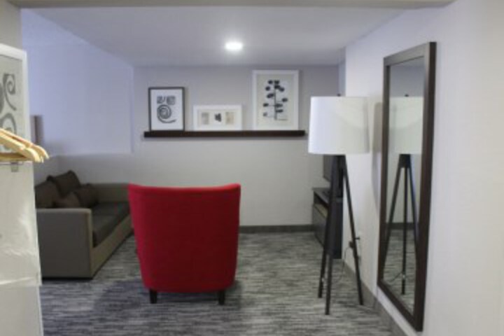 Hotel Interior 4 of 36