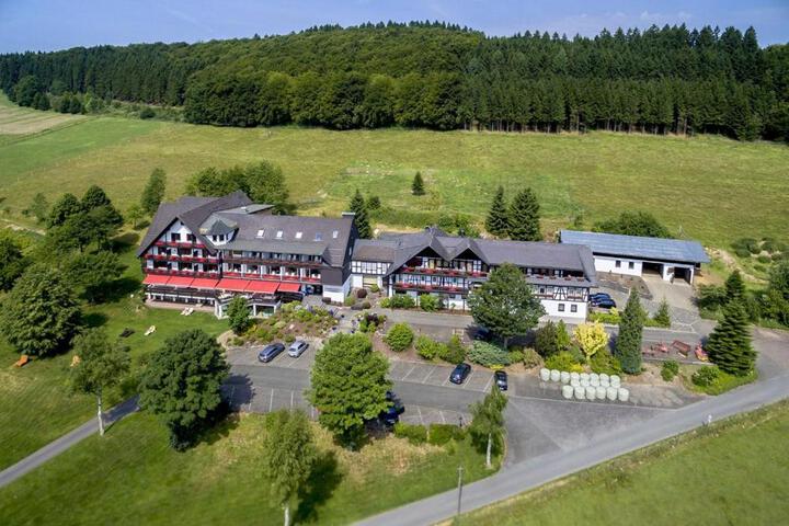 Berghotel Habbel und die Welt kann warten