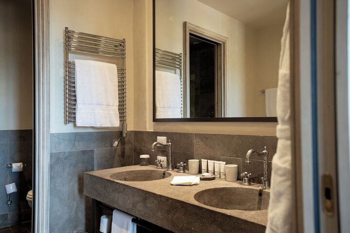 Bath Interior