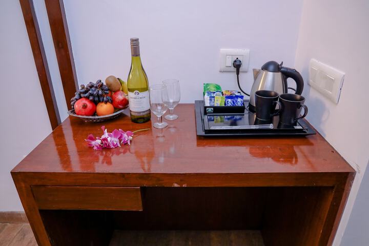 Breakfast/Coffee Service 22 of 47